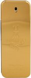 Gouden parfumflesje met gegraveerd '1 Million' logo en productinformatie.