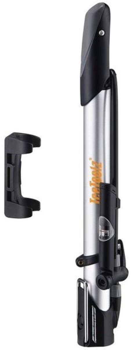 Icetoolz Handpomp Met Drukmeter Aluminium Zilver