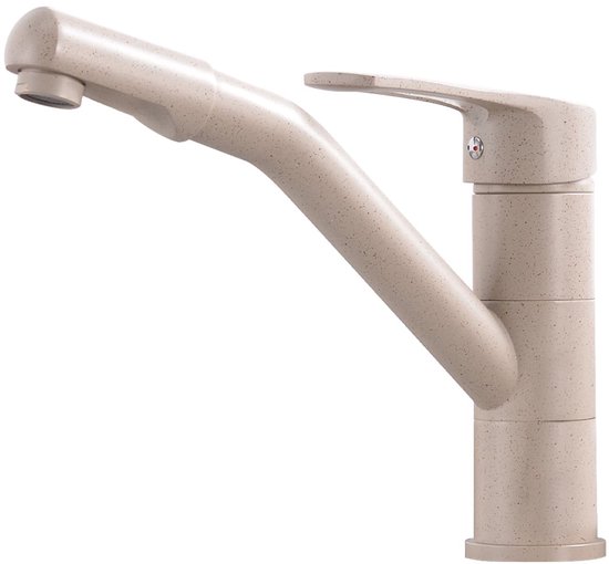 Beige keukenkraan met spikkels, eengreeps mengkraan, op witte achtergrond.