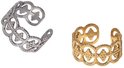 Zilverkleurige en goudkleurige verstelbare ringen met een open, bloemachtig patroon.