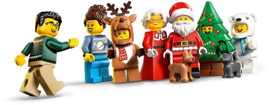 LEGO speelgoedfiguren voor Kerstmis: Kerstman, rendier, sneeuwpop, kerstboom, kinderen en een husky.