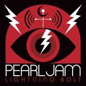 Artwork van de Pearl Jam 'Lightning Bolt' LP: een rood-zwart oog met bliksemschichten, symbolen en de tekst PEARL JAM LIGHTNING BOLT.