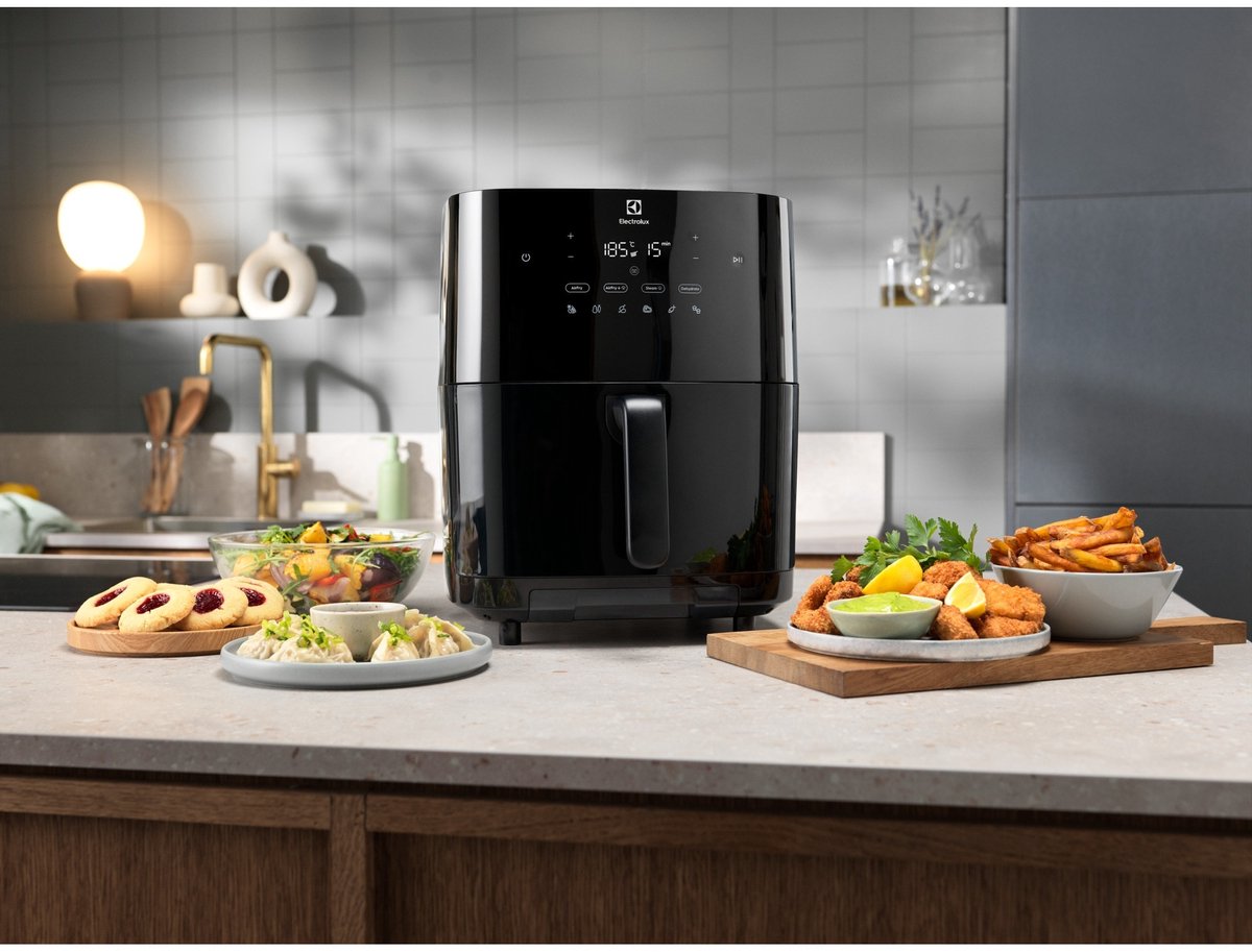 Electrolux EAF7SB Enkel 6,9 l Vrijstaand 1700 W Heteluchtfriteuse Zwart