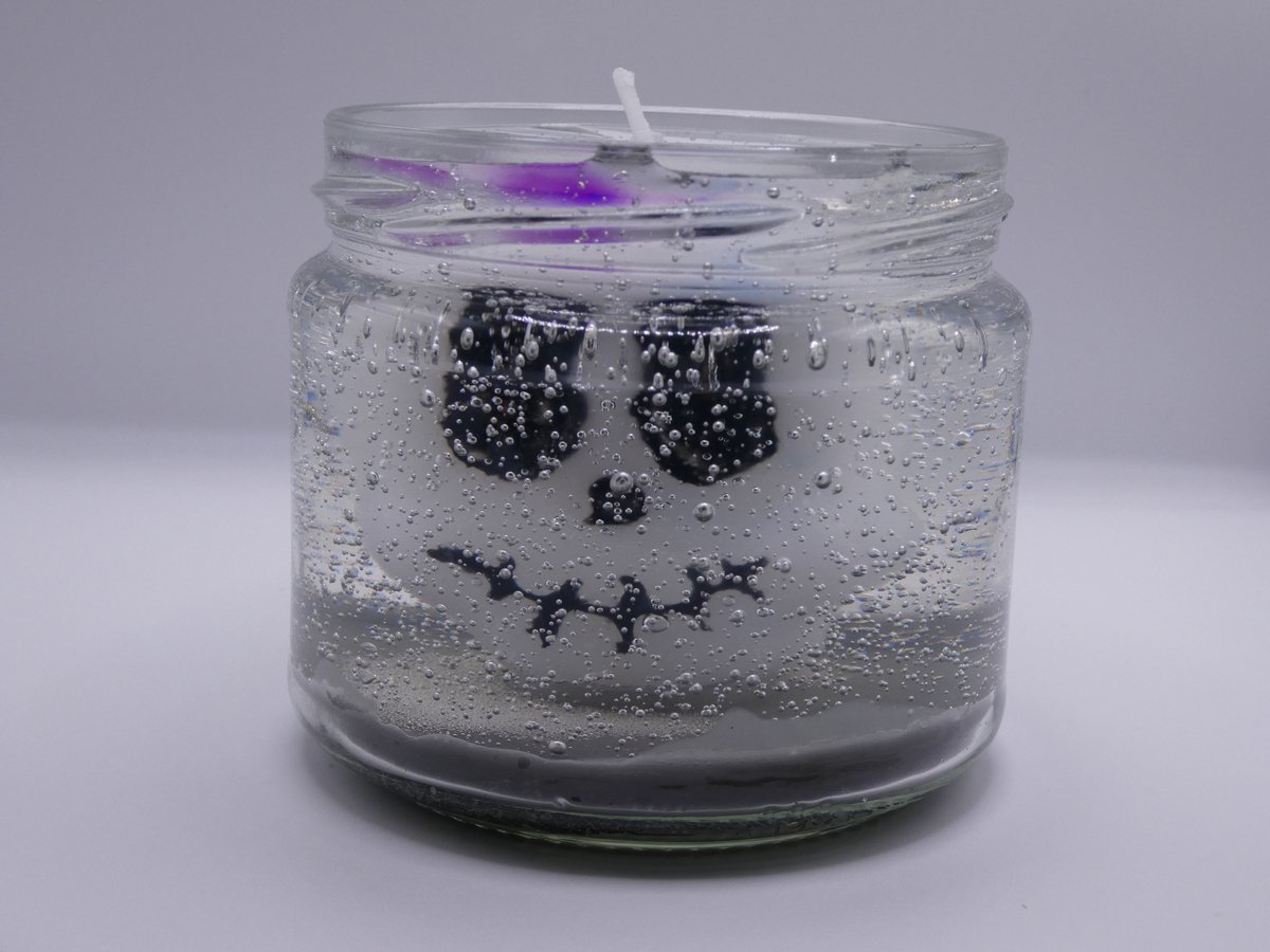 Kaars in pot. I see you. Met gel wax gemaakt. Kokosnoot geur.