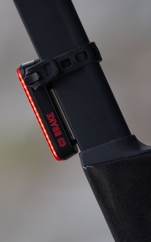BBB Cycling SignalBrake Achterlicht Fiets met Remlicht - 80 Lumen - USB Oplaadbaar - IPX7 Waterdicht - Brandtijd: 41 uur - Fietsverlichting Racefiets & Mountainbike - BLS-256 van BBB Cycling — afbeelding 5