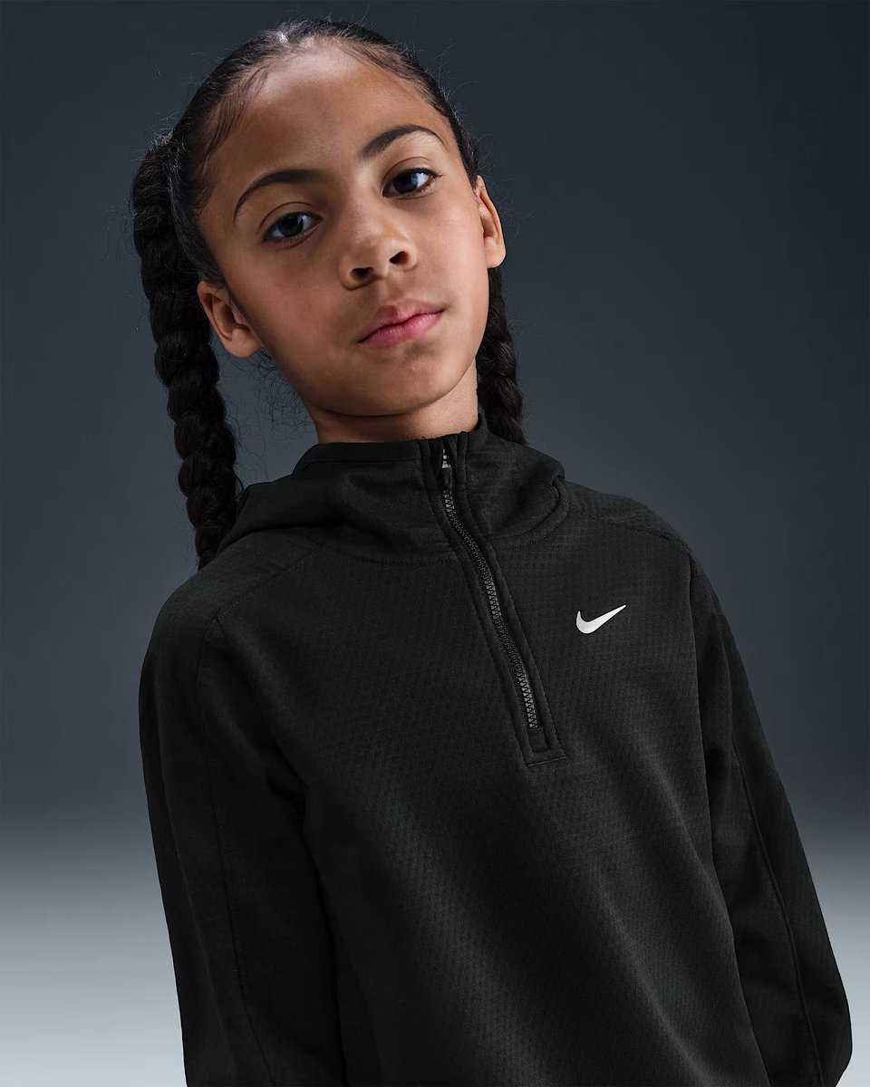 NIKE big kids’ therma-fit 1/2-zip t Hoodie jongens Zwart