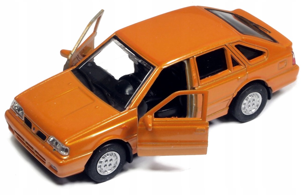 Welly Polonez Caro Plus Model Auto 1:34-1:39 Oranje Metaal