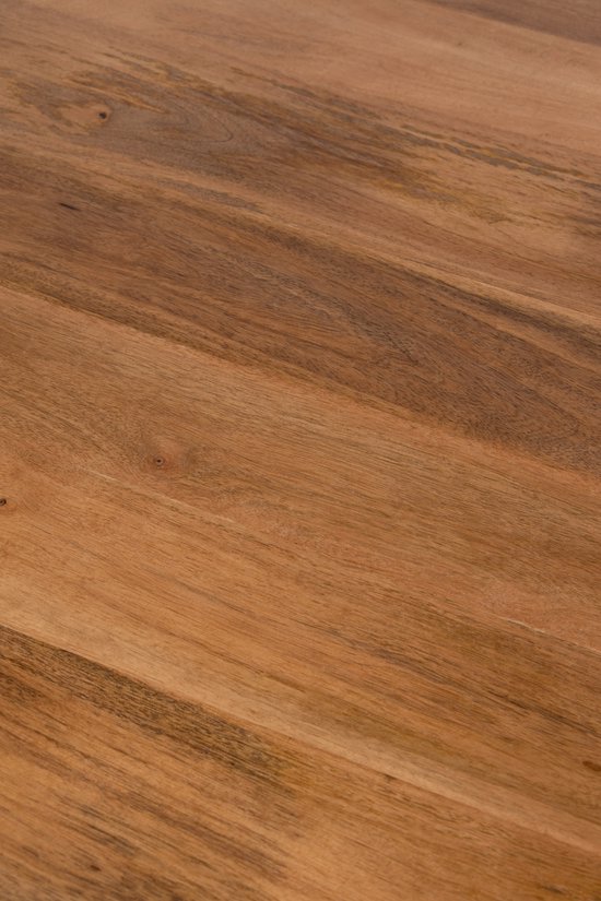 Detail van de natuurlijke houtnerf van een mangohouten tafelblad.