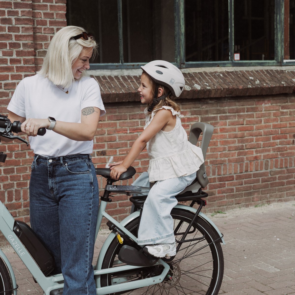 Urban Iki Junior Fietsstoeltje - Tot 35kg thumbnail 4
