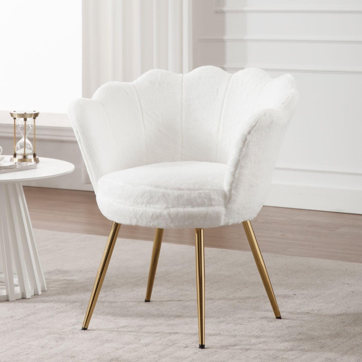 Mura Armstoel - fabric Haga 23 pearl (draaibaar) - Eetkamerstoelen met armleuning - Tower Living
