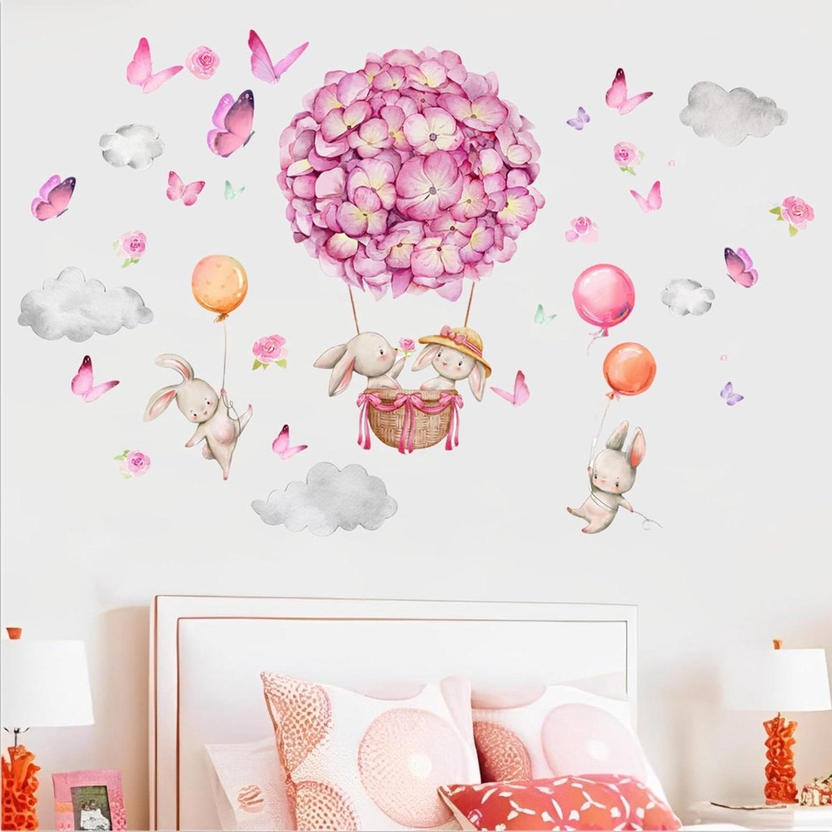 Allecto plus - Muurstickers met heteluchtballon en kleurrijke bloemen voor meisjeskamer - Doe-het-zelf kinderkamer decor met vlinders en wolken