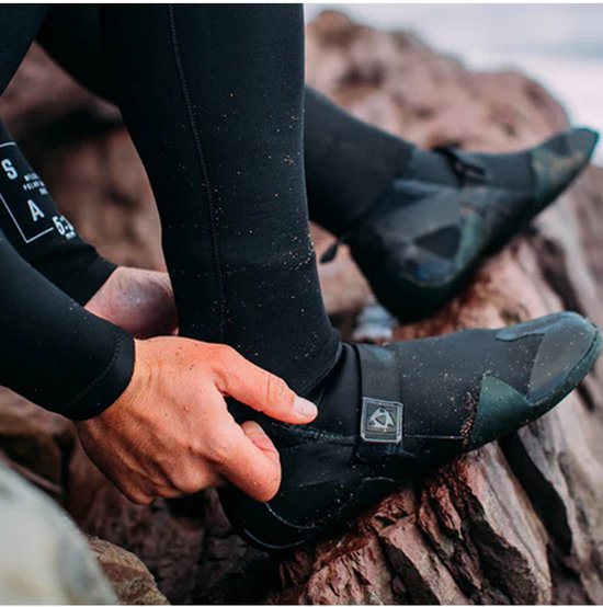 Mystic Marshall 5mm Split Toe Boots - Black