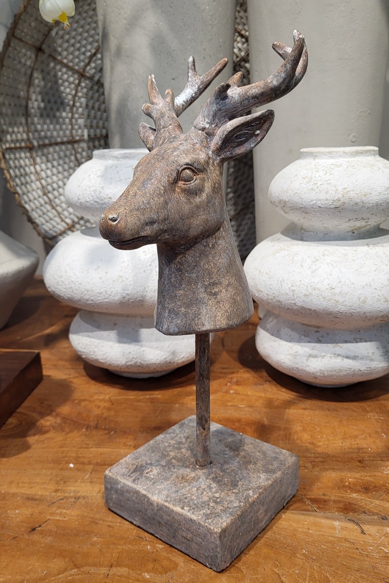 Mix en Match - Decoratiebeeld - Hert op voet - Landelijk - kleur grijs/bruin - Maat L 39 x 13 cm - Steen