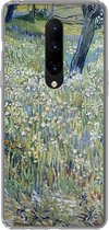 Geschikt voor OnePlus 7 Pro hoesje - Boomstammen in het gras - Vincent van Gogh - Siliconen Telefoonhoesje