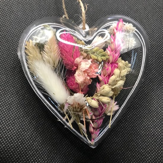 Droogbloemenkaart "hart onder de riem" en hart met roze droogbloemen | liefde | kaart | wDroogbloemen Wenskaart met Hart – “Hart onder de Riem” – Cadeaukaart Sterkte & Liefde – Decoratie Droogbloemen – Beterschap & Support