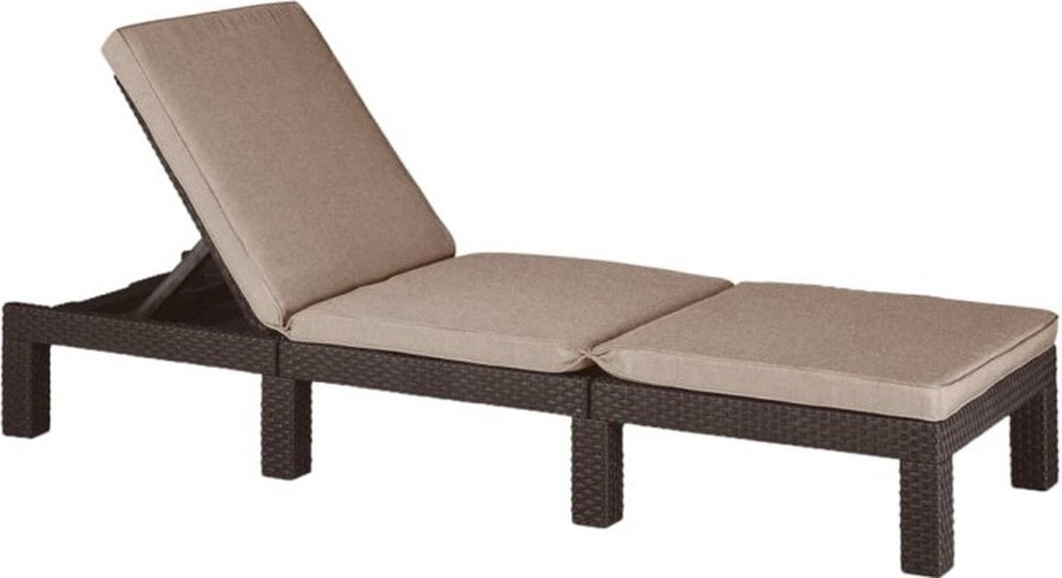 Bol.com Keter - Ligbed - met - kussen - Daytona - bruin aanbieding