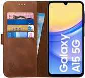 Rosso Deluxe Echt Leer Book Case Hoesje Geschikt voor Samsung Galaxy A15 | Ruimte voor drie pasjes | Portemonnee Book Case | Met Pasjeshouder | Bruin