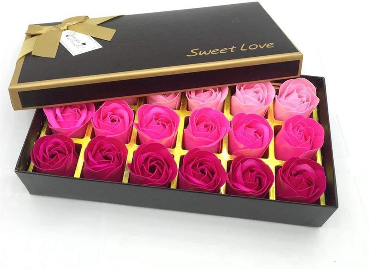 Goedkoopste 18 Rozen Zeepjes Rood- Origineel Cadeau voor haar, perfect cadeau voor valentijnsdag, verjaardagen