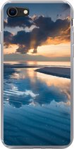 Geschikt voor iPhone 8 hoesje - Zonsondergang bij de Nederlandse kust - Siliconen Telefoonhoesje