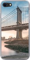 Geschikt voor iPhone 8 hoesje - New York - Rivier - Bridge - Siliconen Telefoonhoesje