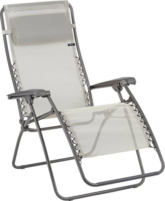Lafuma relaxstoel in beige met verstelbare hoofdsteun en armleuningen