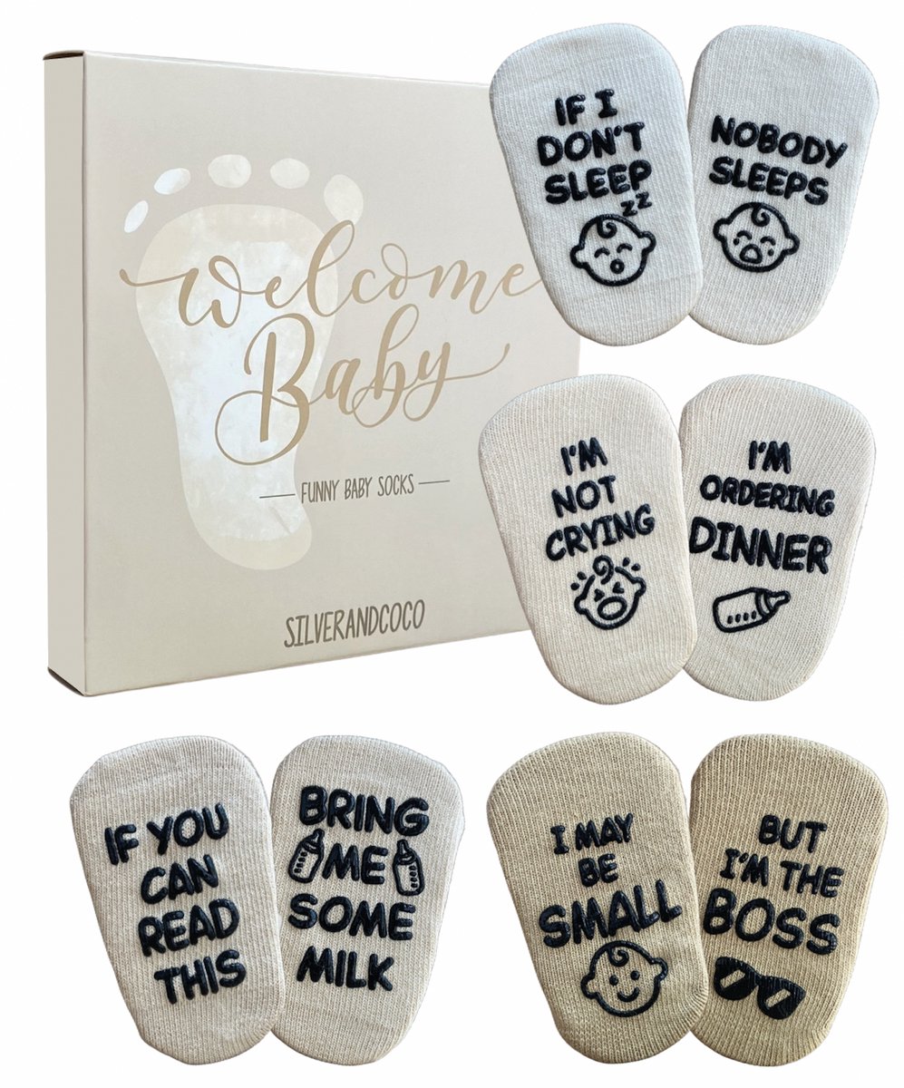 SilverandCoco® Baby Sokjes met Tekst | Geboorte Geschenkset Sokken Katoen | Kraamcadeaus pakket Cadeau Gift Set | Shower Cadeautje Geschenk | Zwangerschap Kleding | Gender Reveal Zwanger - Unisex Neutraal Jongen Meisje Boy Girl Roze Blauw