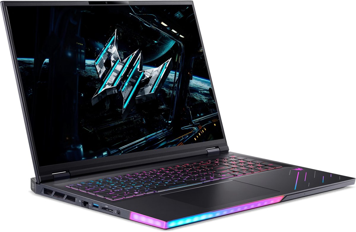 Acer Predator Helios 18 AI PH18-73-9682-3TB-64GB - RTX 5080