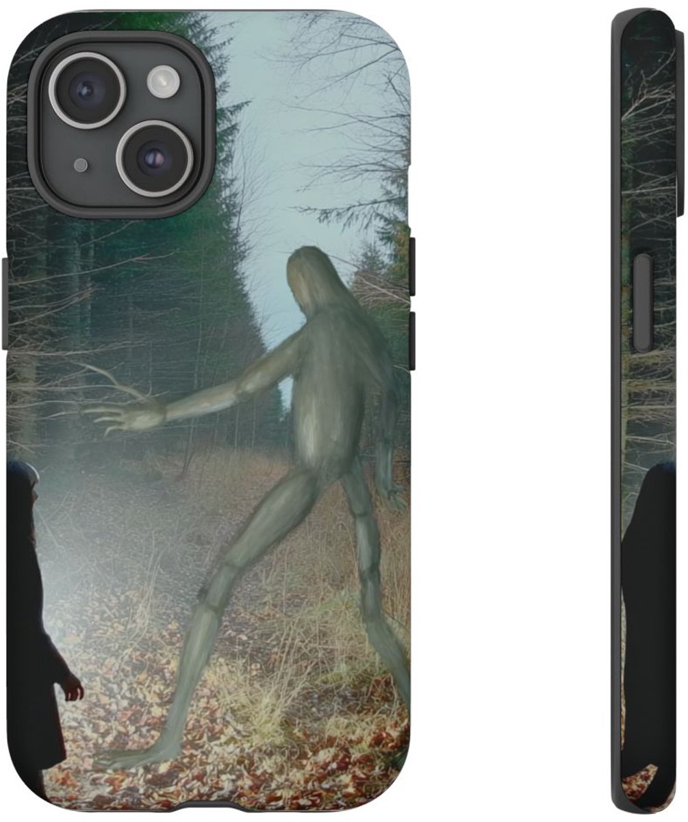 Mysterieuze Bosontmoeting – Telefoonhoesje Geschikt voor iPhone 15