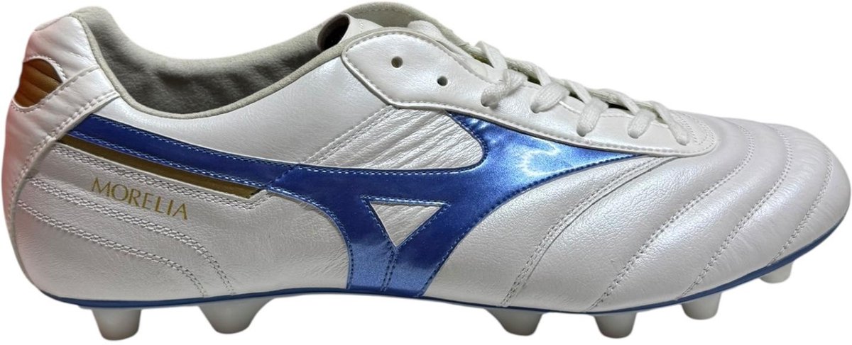 Mizuno Morelia II Elite voetbalschoenen voor mannen in wit en blauw, maat 46, met leren bovenwerk en stevige zool.