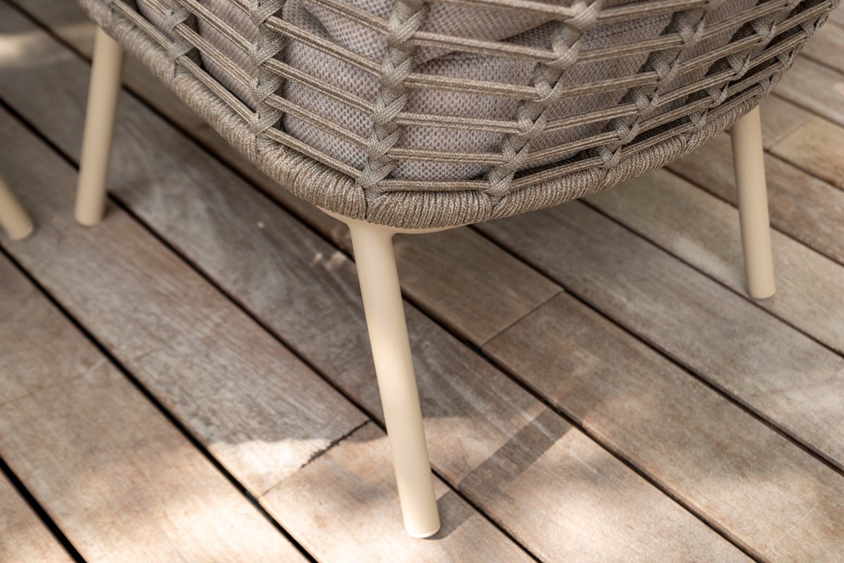 Taste by 4 Seasons Puglia chaise de jardin basse - latte