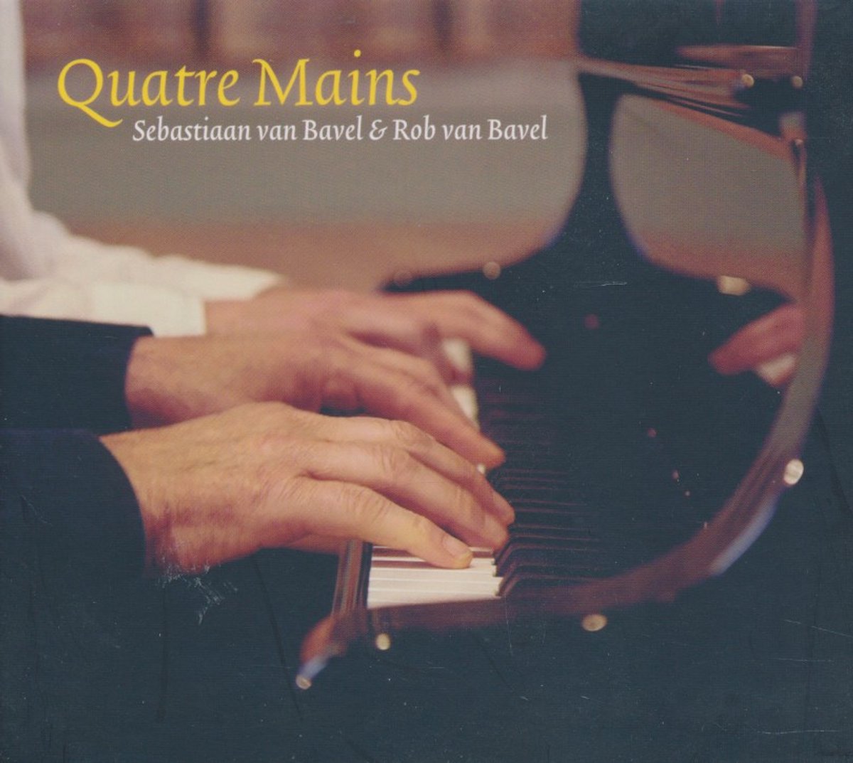 Quatre Mains