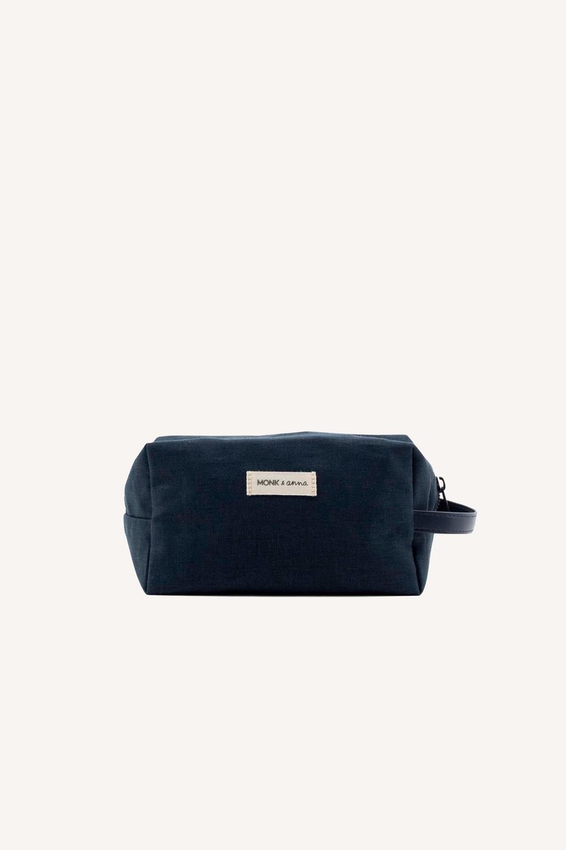 Monk and Anna - Toiletry bag • midnight