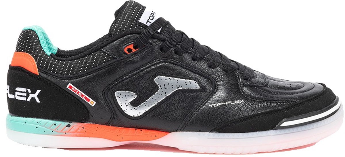 Zwarte Joma Top Flex zaalvoetbalschoenen EU 42, met flexibele zool en comfortabele pasvorm, ideaal voor zaalvoetbal.