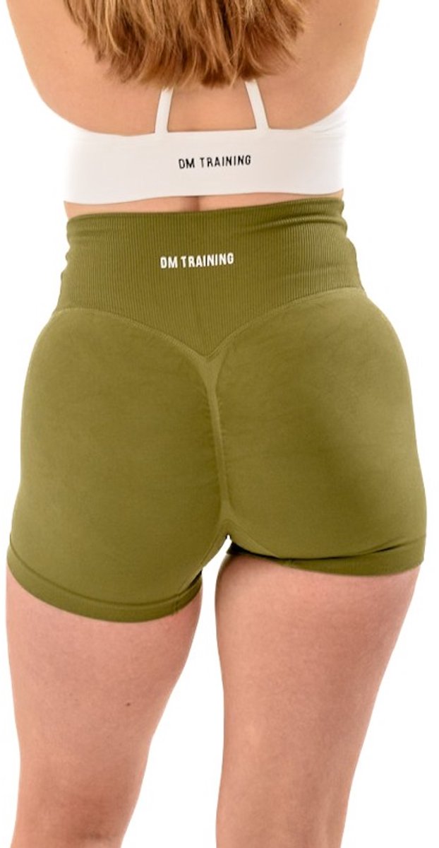 Dames sportshort high waist met V-shape taille - naadloos & shaping effect - squatproof en stretchy - yoga, pilates en fitness - DM Training Just Me Short (groen) van DM Training — afbeelding 3