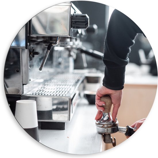 Dibond Muurcirkel - Koffiezetapparaat - Koffie - Drinken - Bekers - 80x80 cm Foto op Aluminium Muurcirkel (met ophangsysteem)