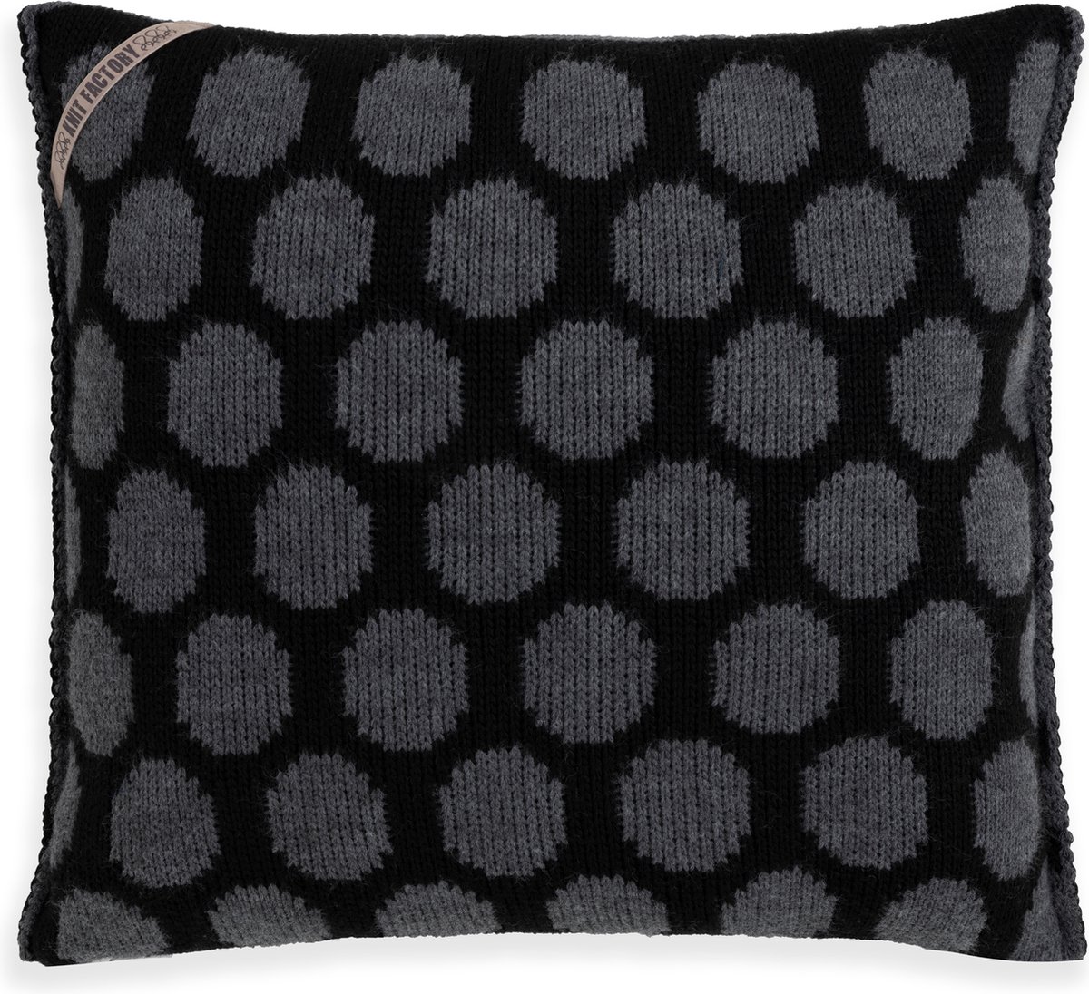 Knit Factory Cody Sierkussen - Vierkant kussen - Kussen woonkamer - Bank kussen - Decoratie kussen - Zwart/Antraciet - 50x50 cm - Kussen met stippen - Kussenhoes inclusief kussenvulling