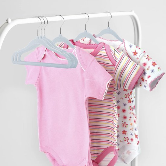 ManGotree 11 (28 cm) Fluwelen babykleerhangers, antislip kinderkleerhangers met 360° draaibare haak, ultradunne vilten kinderhanger voor baby- en peuterkleding, 66 stuks (beige