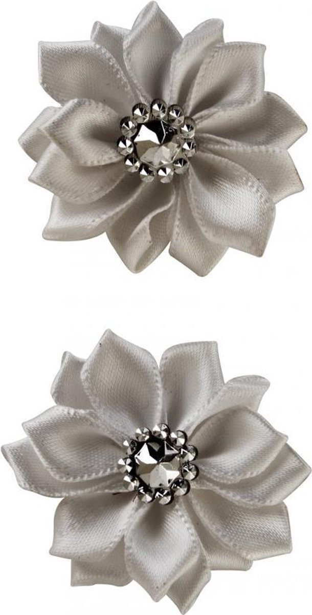 Bloem satijn met steen 4 cm zilver