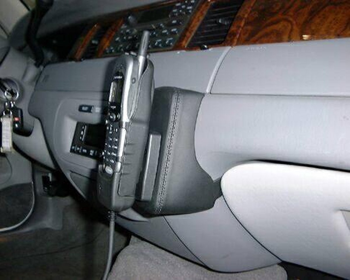 Houder - Lincoln Town Car 1997-2003 Kleur: Zwart