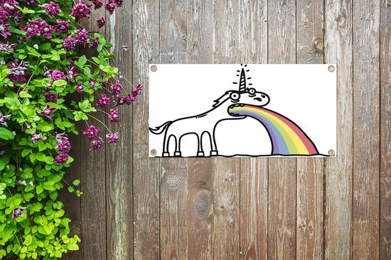 Tuinposters buiten Een illustratie van een eenhoorn die een regenboog uitspuwt - Meisjes - Kinderen - Kindje - 90x60 cm - Tuindoek - Buitenposter