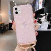 Voor iPhone 12 Pro Max Laser Shell-patroon Zachte TPU-beschermhoes met schouderriem (roze)