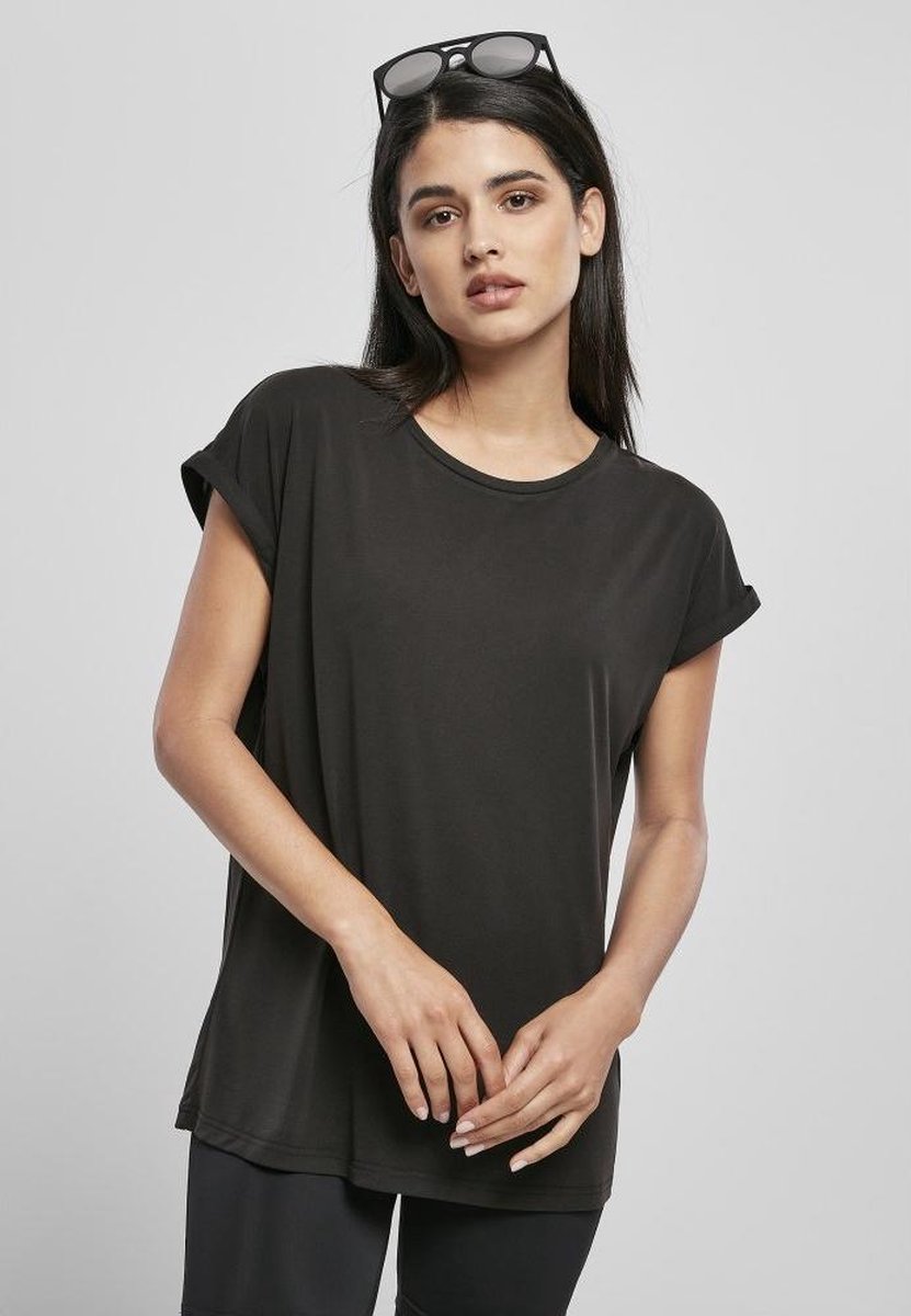 Urban Classics Extended Shoulder Dames Tshirt XL Zwart
