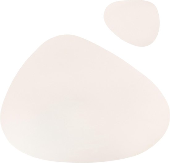 Set de table et sous-verre blanc cassé, isolés sur fond blanc.