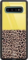 Casimoda® hoesje - Geschikt voor Samsung Galaxy S10+ - Luipaard Geel - Luxe Hard Case Zwart - Backcover telefoonhoesje - Geel