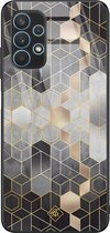 Casimoda® hoesje - Geschikt voor Samsung Galaxy A32 4G - Grey Cubes - Luxe Hard Case Zwart - Backcover telefoonhoesje - Grijs