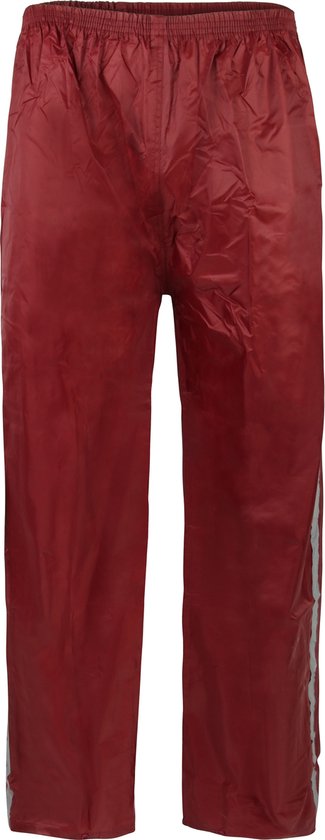 Donkerrode regenbroek, voorkant, met elastische tailleband en reflecterende streep op de zijkant.