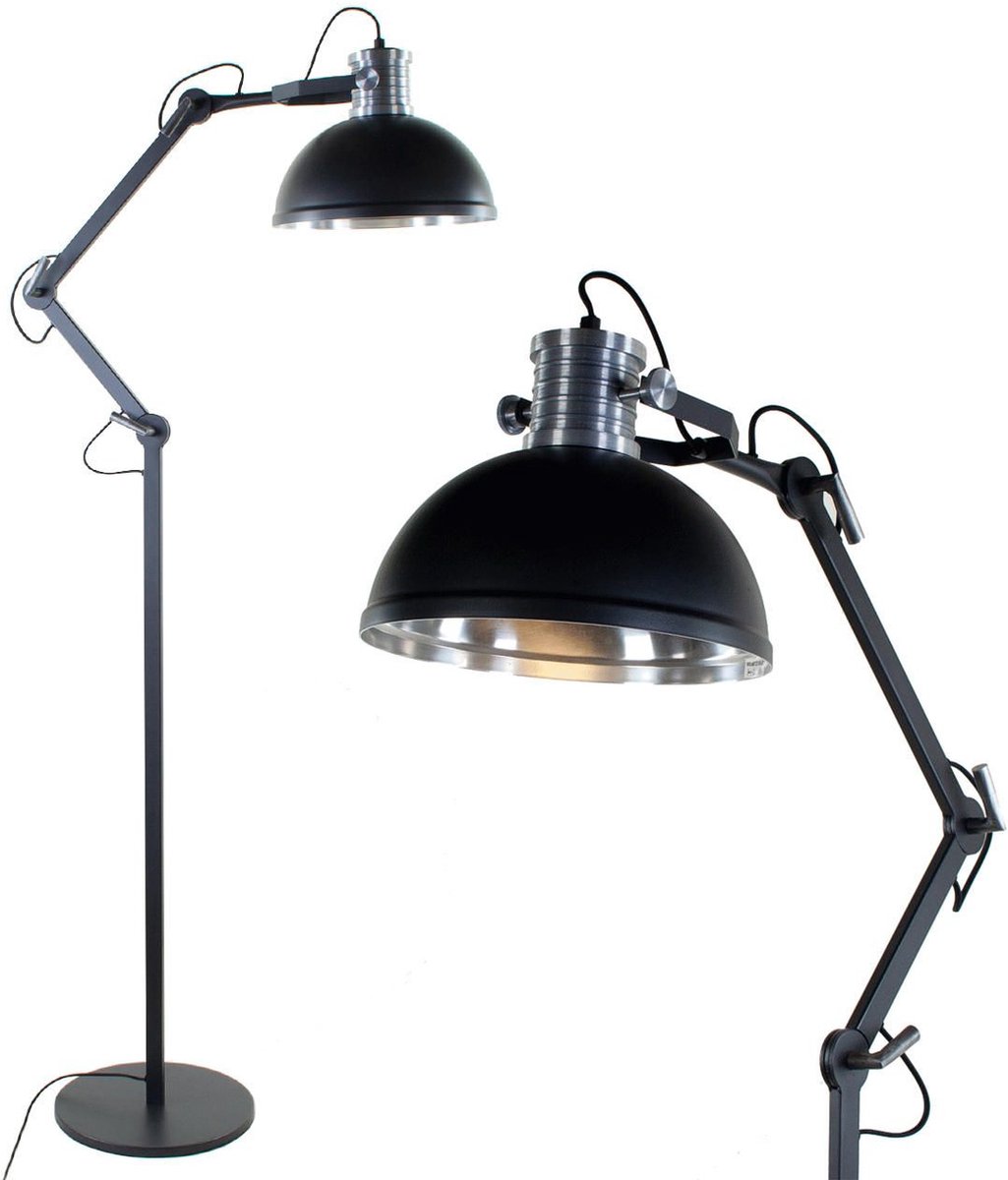 Zwarte industriële vloerlamp met houten kap Steinhauer Stang