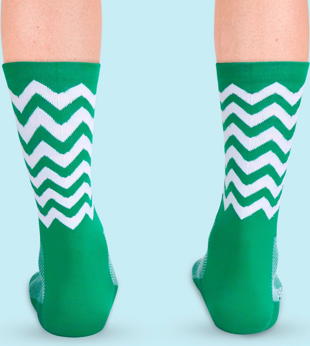 Fietssokken - Wave print - Groen - Maat 39 tot 45+ - Snelle Sokken - Vrolijke wielrensokken - Wielersokken - Mountainbikesokken - MTB Sokken - Hoogwaardig Nylon - Ademend - Anti zweet