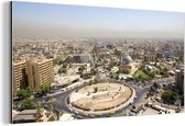 Wanddecoratie Metaal - Aluminium Schilderij Industrieel - Luchtfoto van Bagdad met een mooie rotonde in Irak - 80x40 cm - Dibond - Foto op aluminium - Industriële muurdecoratie - Voor de woonkamer/slaapkamer