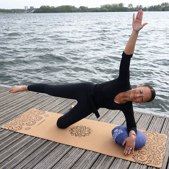 Samarali Blauw Zafu Meditatie- en Yogakussen - Duurzaam GOTS Eco Katoen, Verstelbaar Boekweitvulling, Ergonomisch Ondersteunend Kussen 25x25x17 cm van Samarali — afbeelding 4